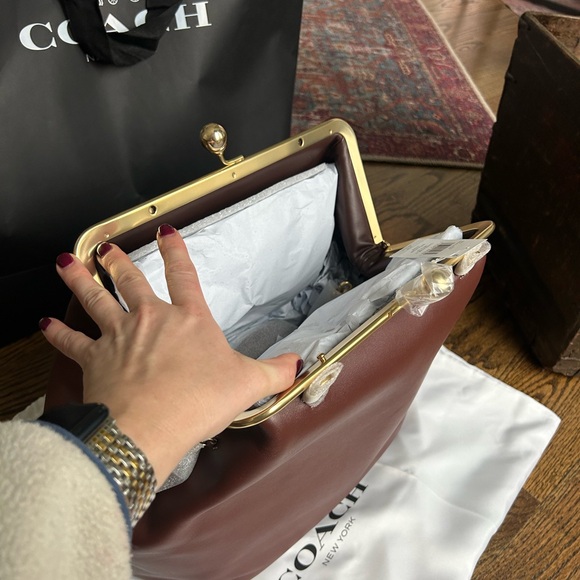 Coach Kisslock Oversized Frame Bag - Picture 8 of 15